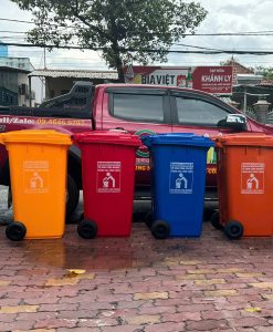 Thùng Rác Nhựa 240 Lít